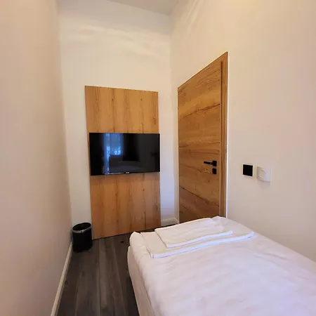 Bauhaus Wellness Apart Otel 4*