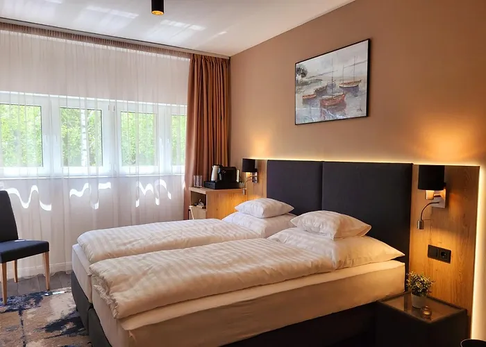 Bauhaus Wellness מלון דירות 4*