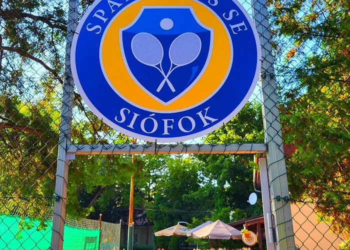 Bauhaus Wellness Siófok