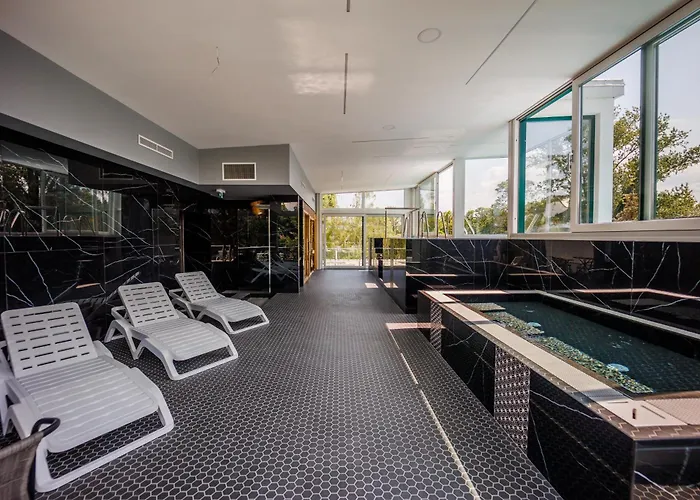 Bauhaus Wellness Siofok